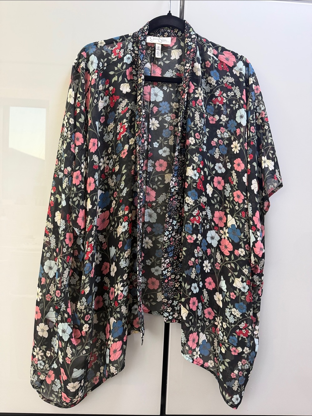 Jessica Simpson Black Floral Open-Front Kimono